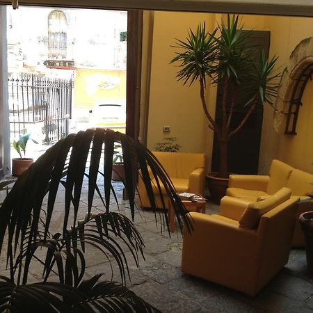 Caravaggio Hotel Napoli Ngoại thất bức ảnh