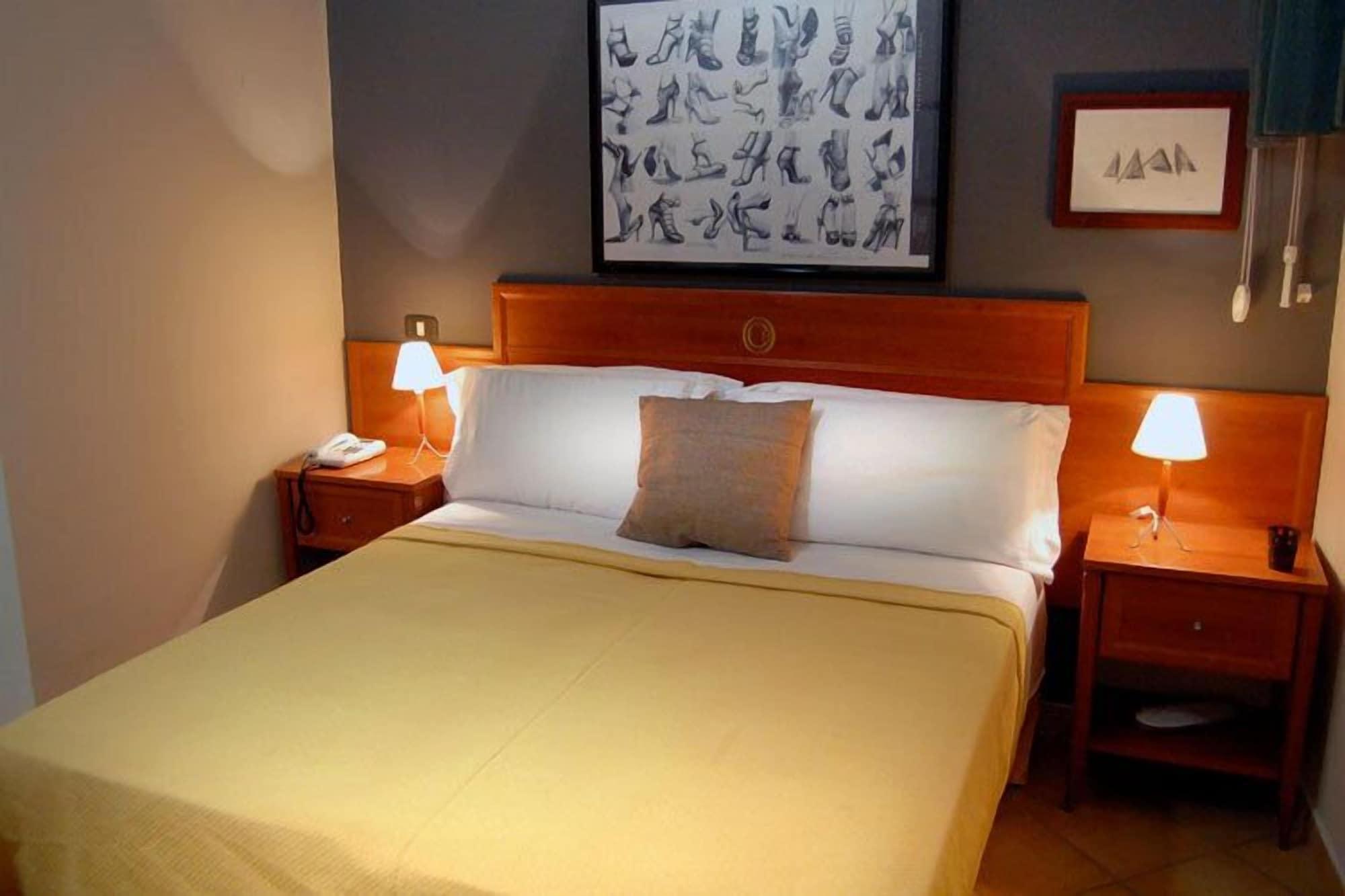 Caravaggio Hotel Napoli Ngoại thất bức ảnh