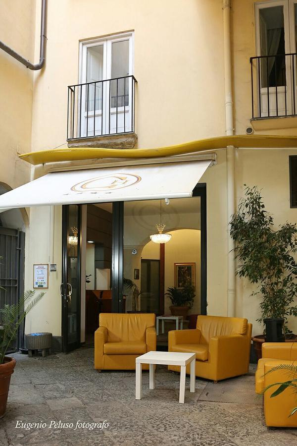 Caravaggio Hotel Napoli Ngoại thất bức ảnh